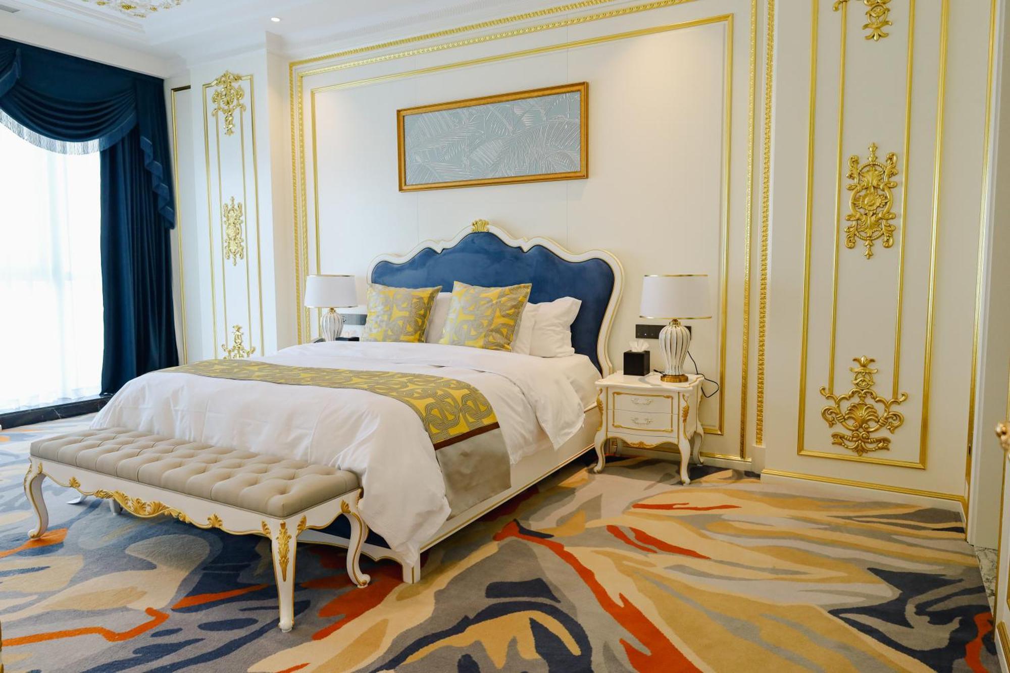 Superior Suite